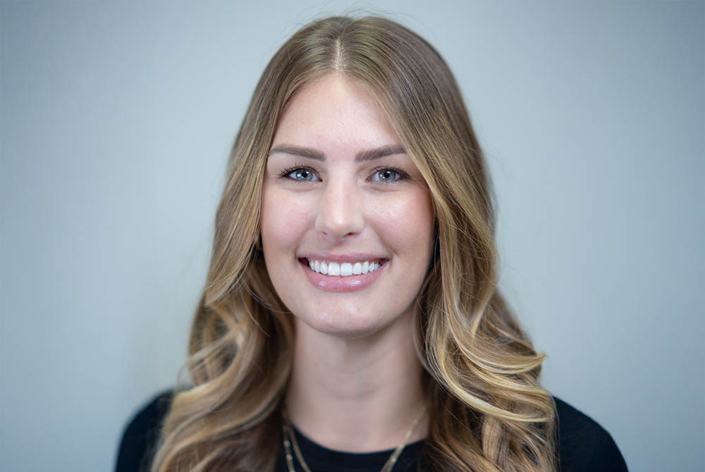 female is all smiles at Oak Park Dental in Madison, WI
